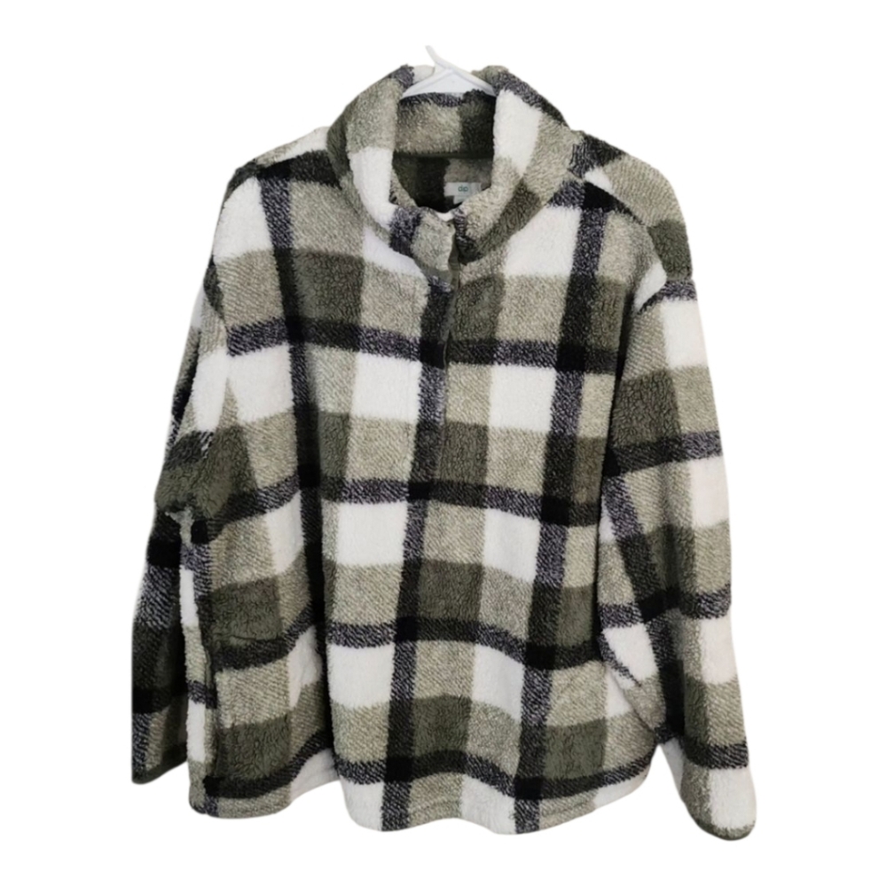 Dip Black and White Fleece Button Down Long Sleeve Top 1x